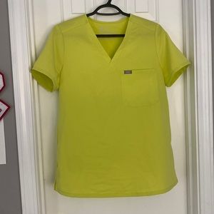 FIGS Citrine Catarina One-Pocket Scrub Top Small.